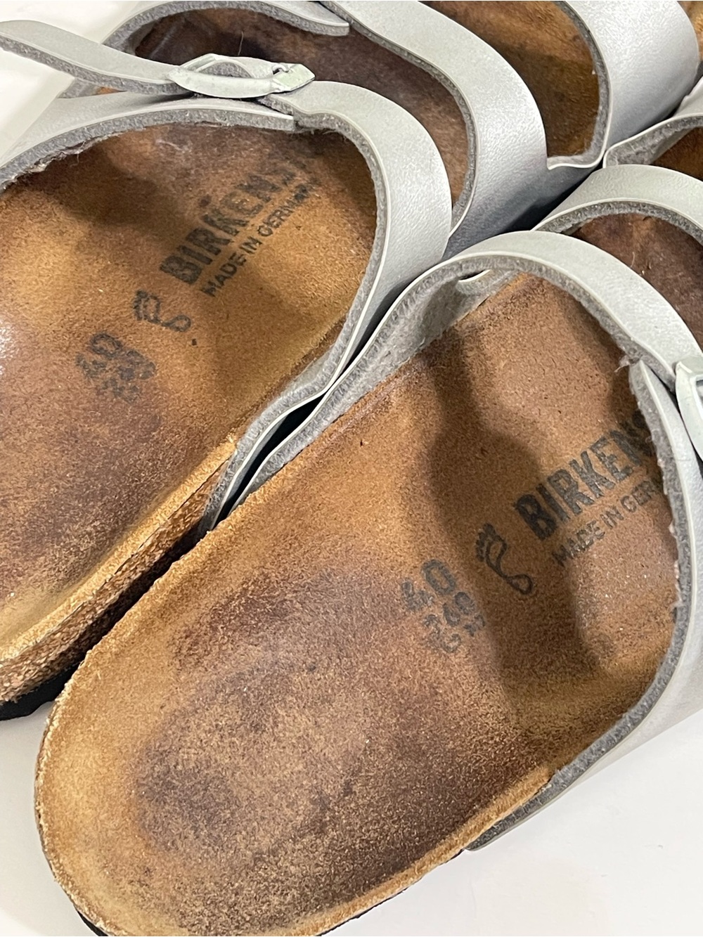 Birkenstock Florida Strappy Slide On Sandals Silver Metallic Suede Footbed Sz 40 - Picture 10 of 15